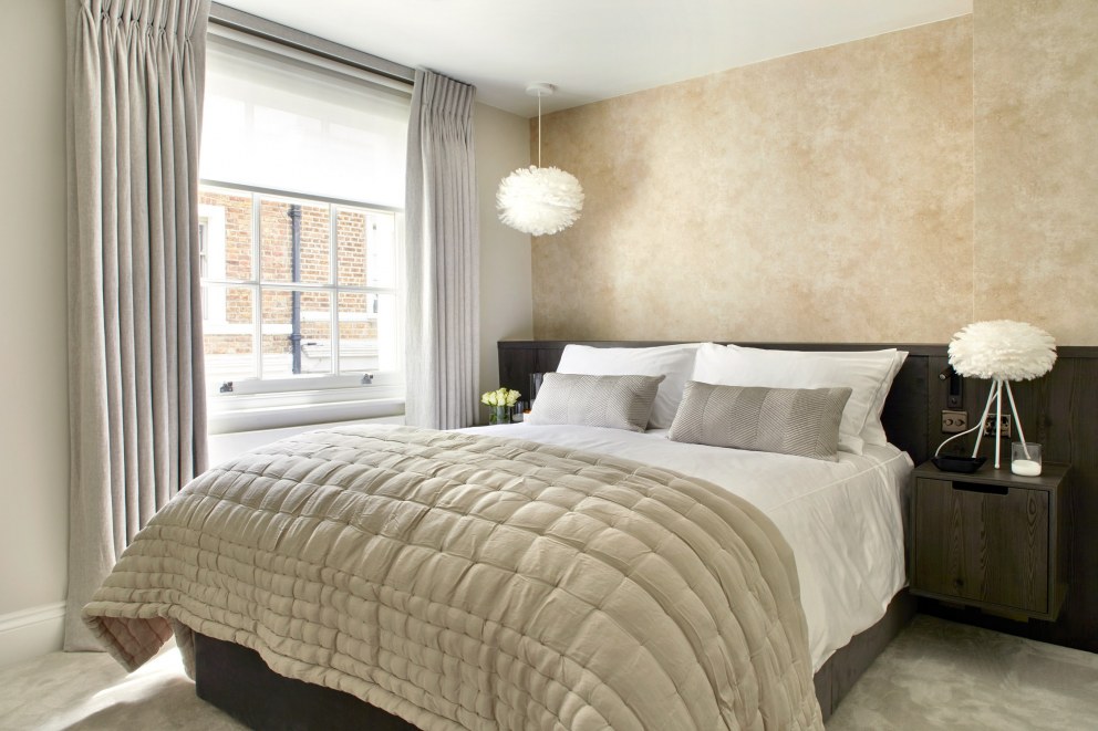 Notting Hill Mews  | Master Bedroom 1 | Interior Designers